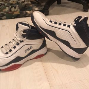 Filas they are a size 8